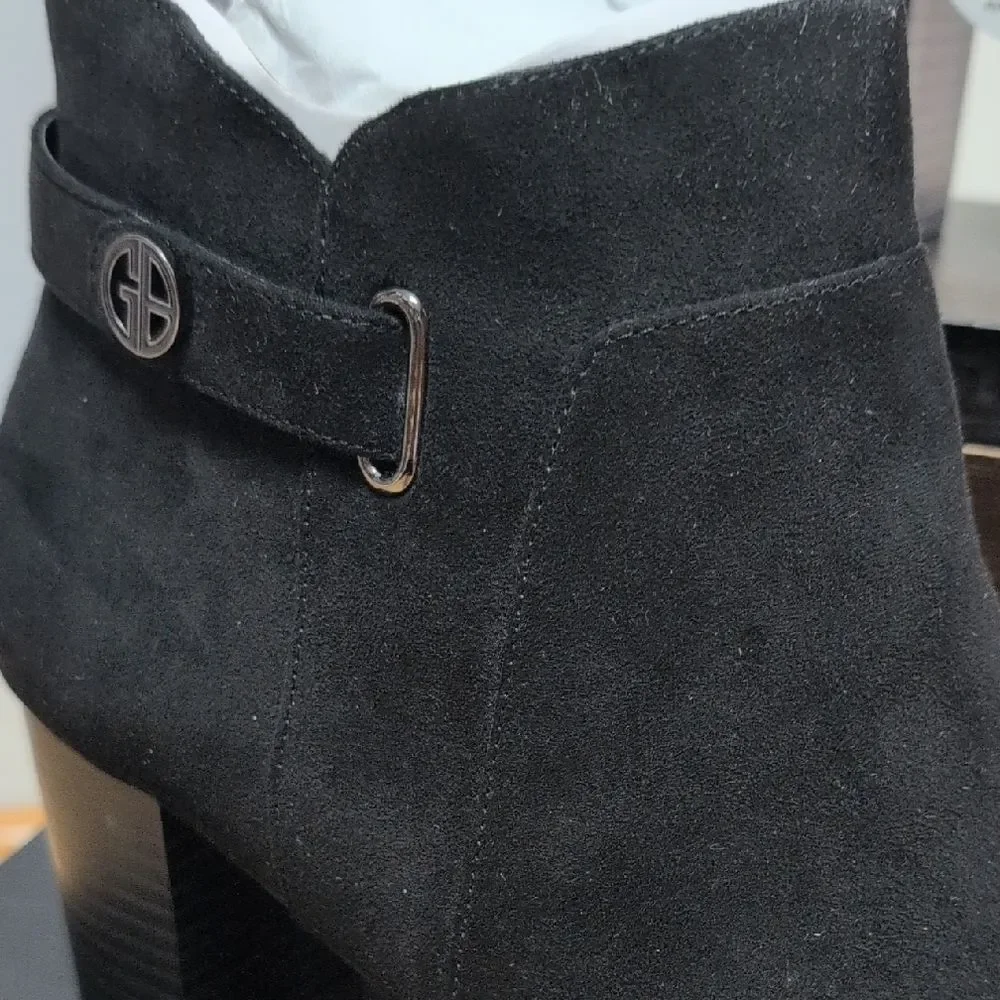 Giani Bernini Artemyssf Faux Suede Black Memory Foam Ankle Boots Sz 12M NEW
